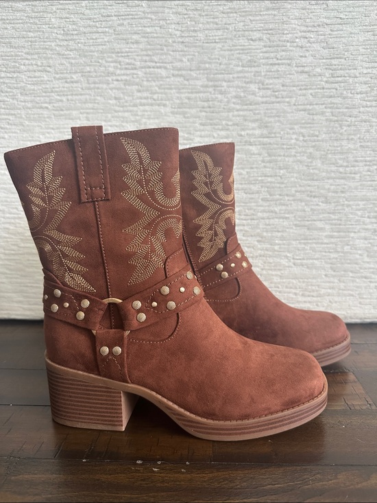 Sun + Stone Shoes - Women's Norahh Moto Midshaft Booties NIB